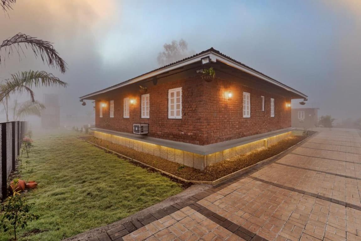 The Earth Farm Nashik Exterior foto
